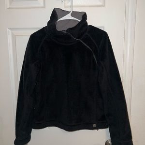 Mountain hardwear pullover